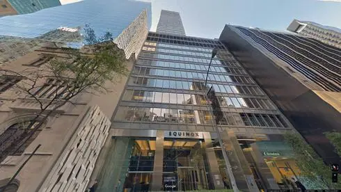 let office 10 east 53rd street