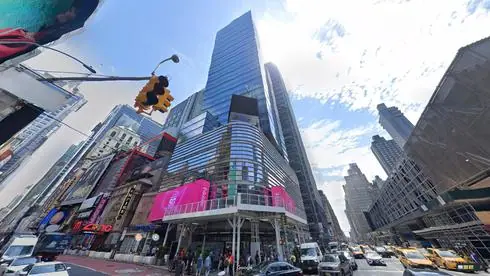 lease office 11 times square