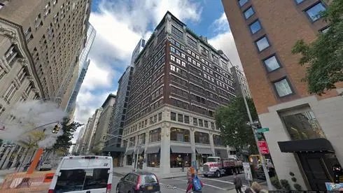 lease office 135 madison avenue