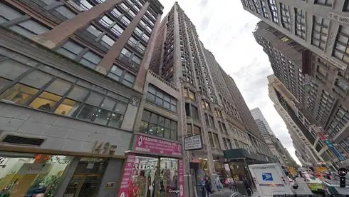 lease office 141 west 36th street