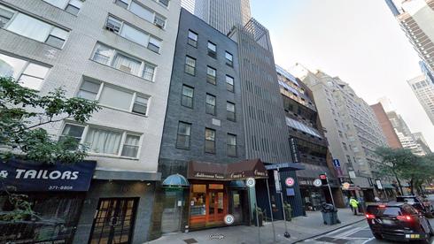 lease office 152 east 55th street