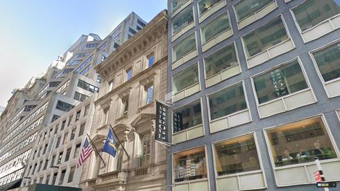 lease office 19 east 54th street