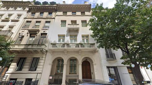 rent office 19 east 70th street