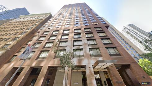 lease office 26 west 61st street