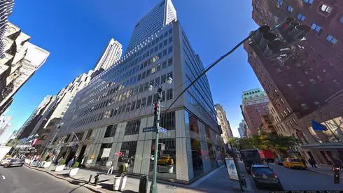 lease office 261 madison avenue