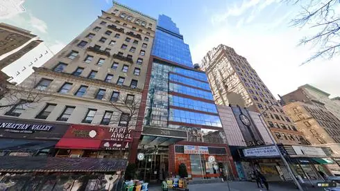 rent office 2628-2630 broadway