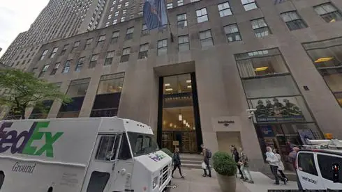 lease office 34 east 51st street