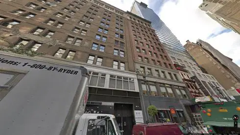 lease office 34 west 33rd street