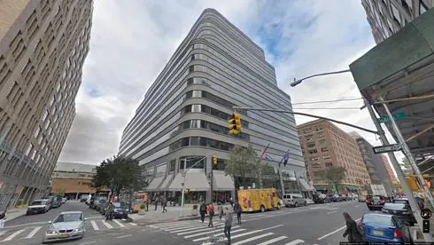 lease office 375 hudson street