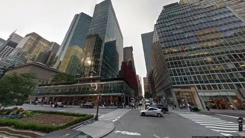 let office 390 park avenue