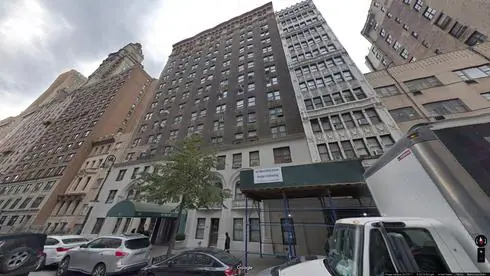 lease office 40 west 72nd street