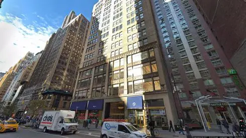 lease office 575 eighth avenue