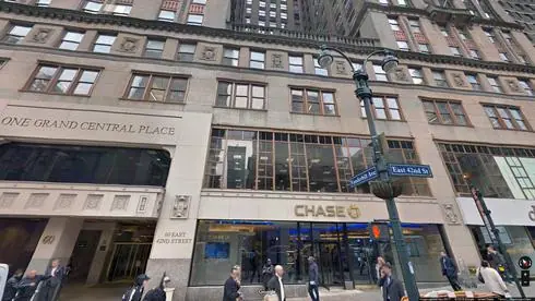 rent office 60 east 42nd street