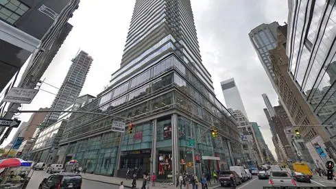 lease office 731 lexington avenue