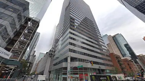 lease office 900 third avenue